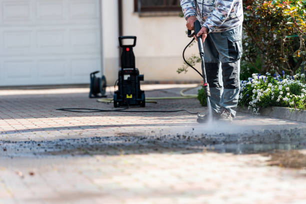 Why Choose Our Certified Pressure Washing Experts for Your Project Needs in Morrilton, AR?